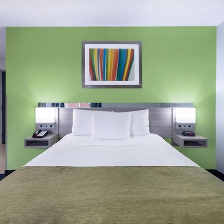 Microtel Inn By Wyndham Lake Norman Cornelius Kültér fotó
