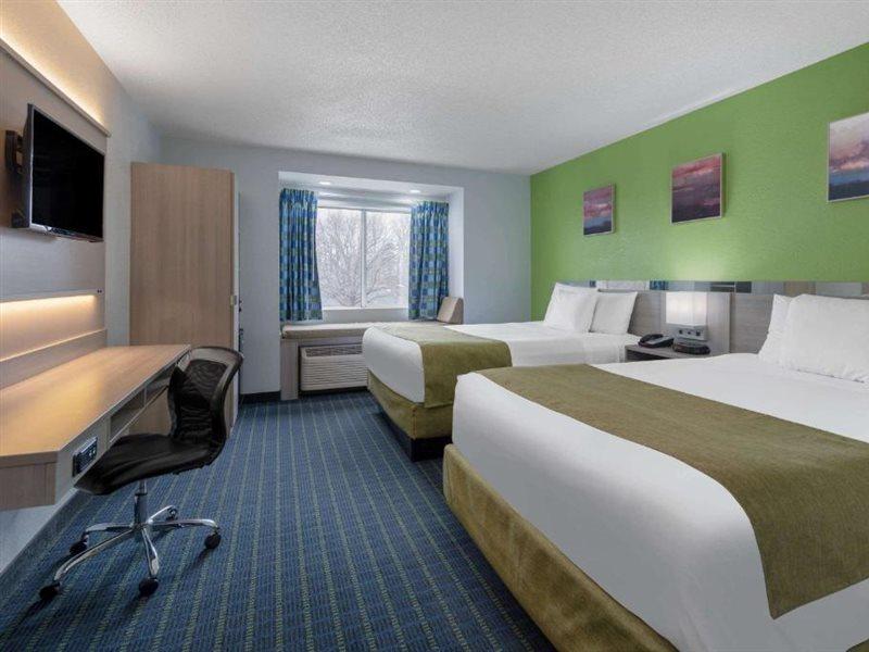 Microtel Inn By Wyndham Lake Norman Cornelius Kültér fotó