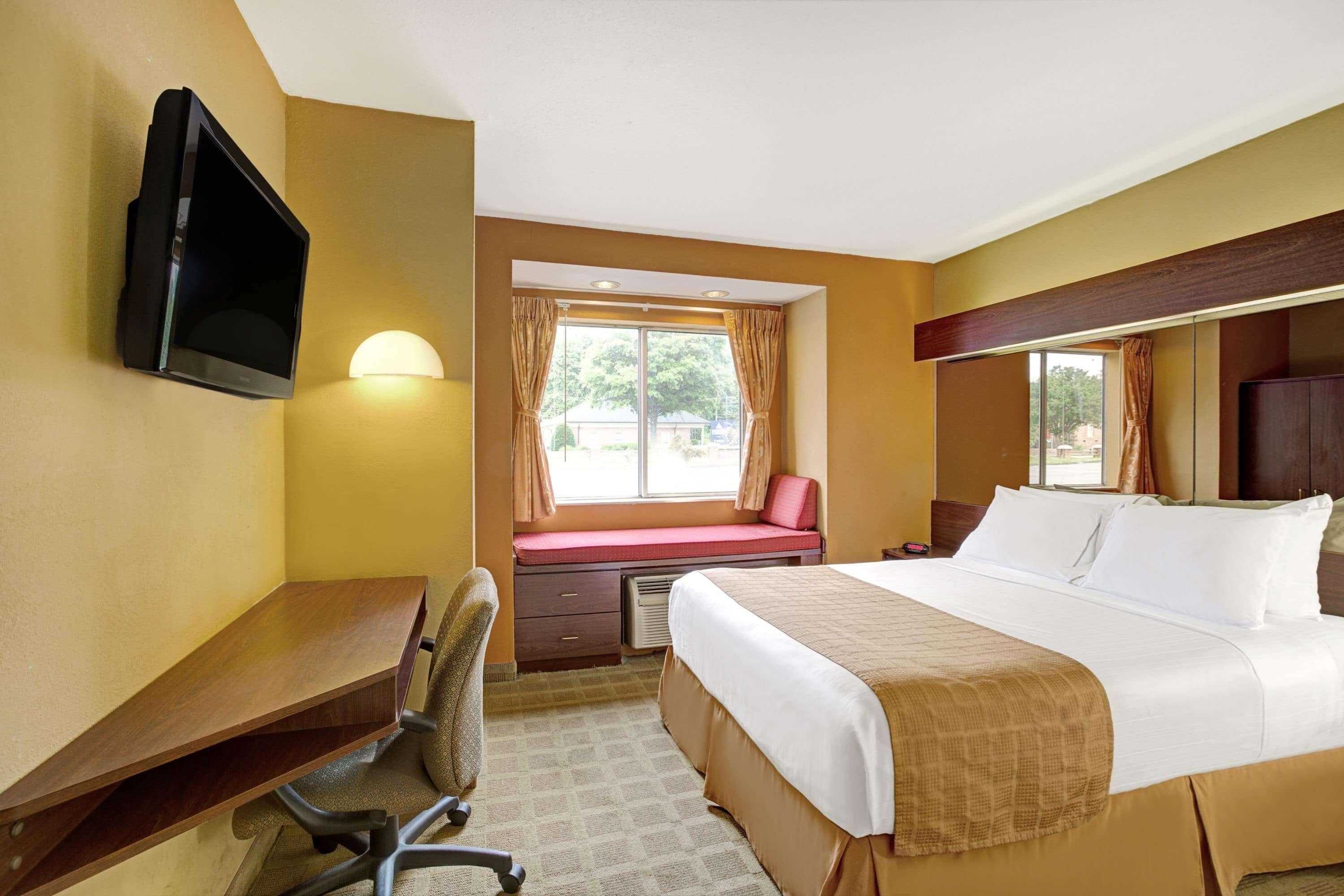 Microtel Inn By Wyndham Lake Norman Cornelius Kültér fotó
